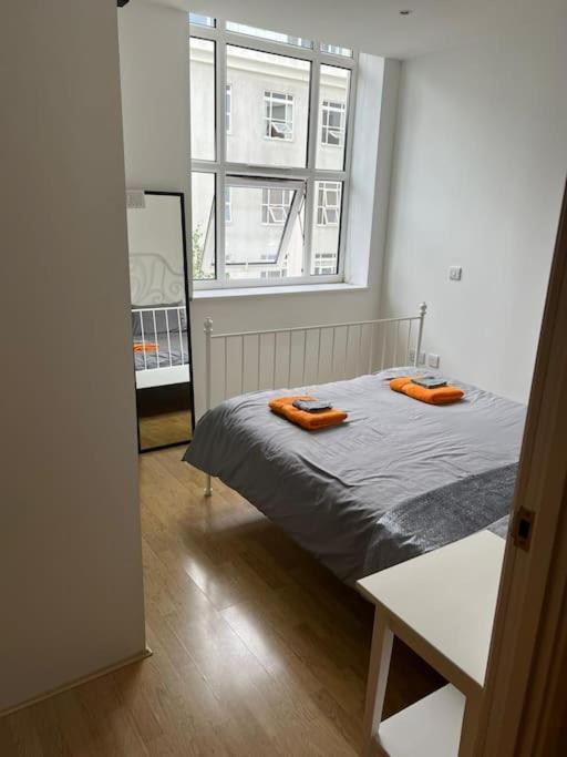 Stunning 2 Bed Flat! Centrally Located In London, Uk! Dış mekan fotoğraf